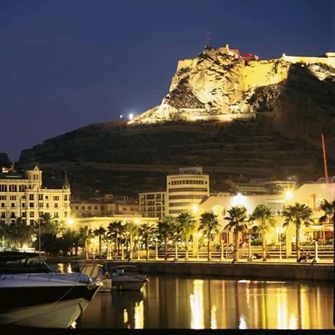 Room Star Alicante Esterno foto